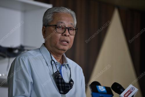 DATUK SERI ISMAIL SABRI YAAKOB
