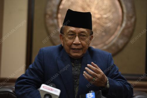 TAN SRI DR RAIS YATIM