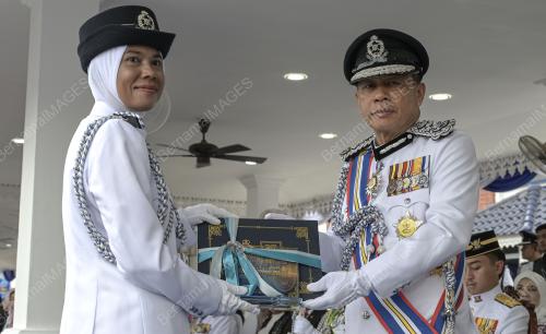 DATUK SERI MOHD KHALID ISMAIL
