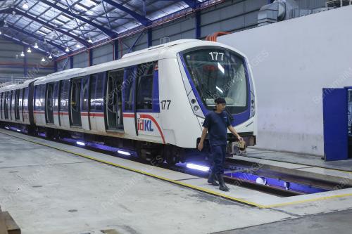 KOMPLEKS RAPID RAIL