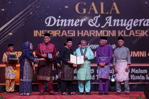 ADAM ADLI ABDUL HALIM
