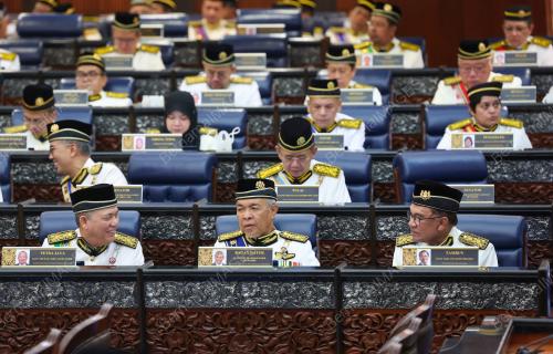 ISTIADAT PEMBUKAAN PENGGAL KEDUA PARLIMEN KE-15