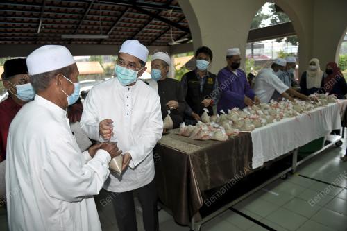 DATUK SERI MOHAMED AZMIN ALI