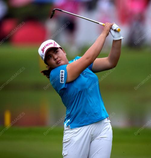 KL49_13102012_GOLF_LPGA