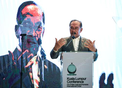 DATUK SERI ANWAR IBRAHIM
