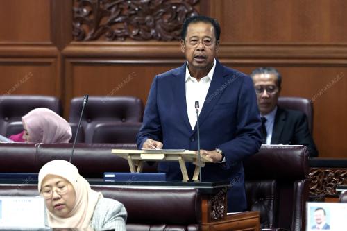 KL49_16122025_DEWAN_NEGARA