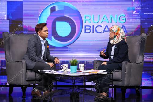DR RUSMINI KU AHMAD