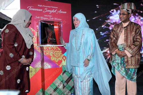KL49_18102016_TENGKU_PUAN