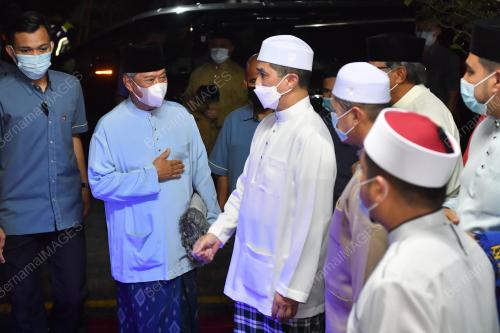 TAN SRI MUHYIDDIN YASSIN