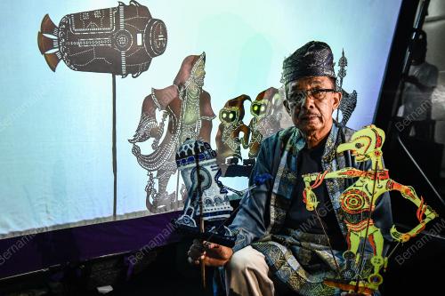 WAYANG KULIT STAR WARS
