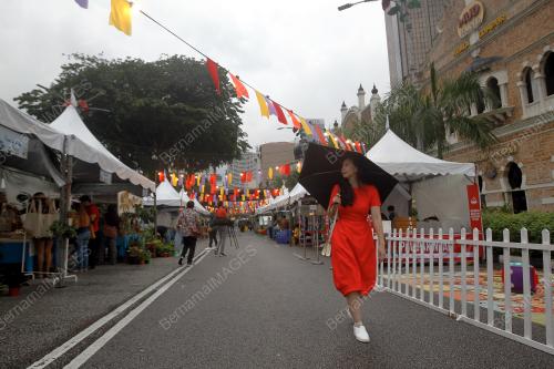 KL49_19102019_SENI_BN201910174742