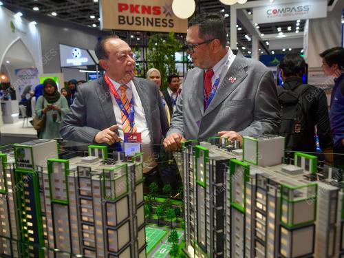 PKNS DAN PKNS FM INTEGRATED
