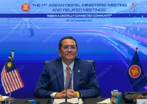 DATUK SERI MOHAMMAD MENTEK