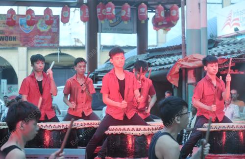 KL49_20022016_CNY