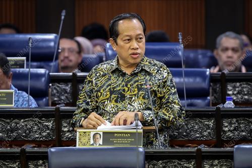 DATUK SERI AHMAD MASLAN