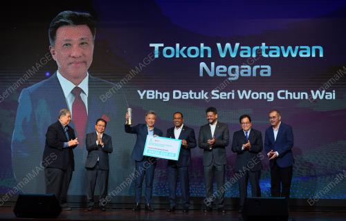 DATUK SERI DR ZAMBRY ABDUL KADIR