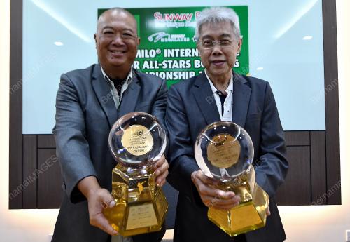 KL49_22112017_BOWLING_MILO