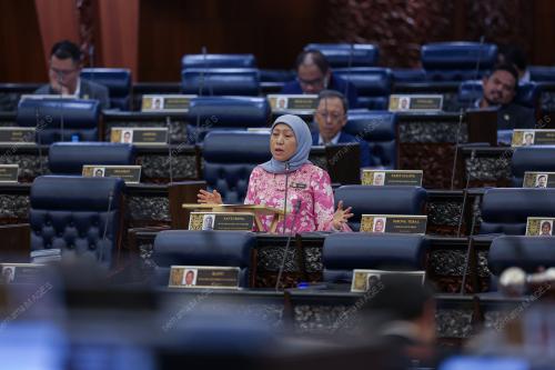 KL49_23022026_PARLIMEN
