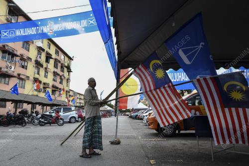 KL49_23032018_BENDERA