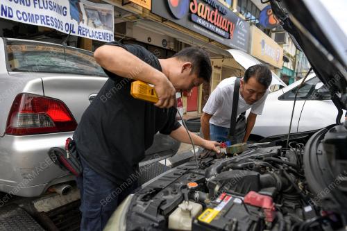SERVIS KERETA SEMPENA HARI RAYA