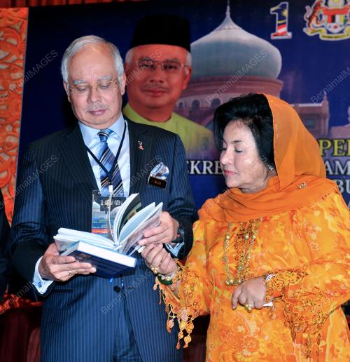 KL49_25062012_PM_BUKU