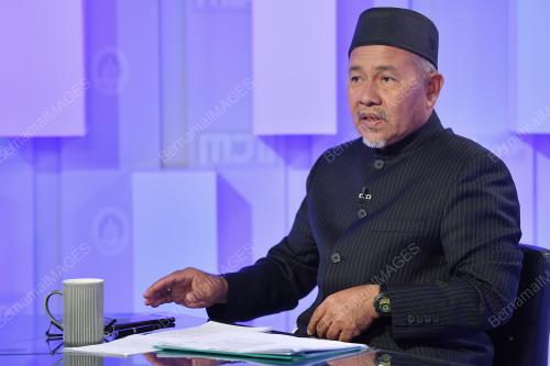 DATUK SERI TUAN IBRAHIM TUAN MAN