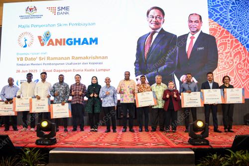DATUK SERI RAMANAN RAMAKRISHNAN