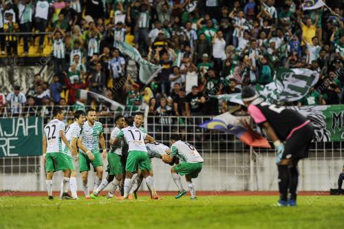 KL49_27012017_BOLA