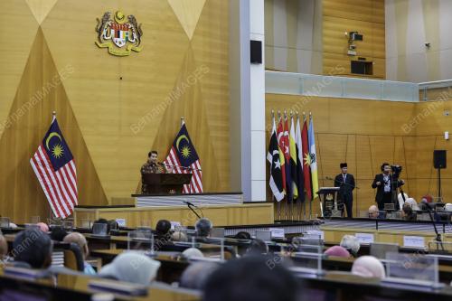 RAFIZI RAMLI