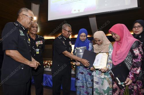 KL49_27032018_CEMERLANG_BN201803263208