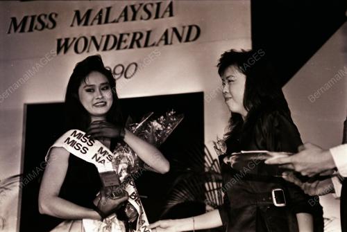 MISS WONDERLAND MALAYSIA 1990