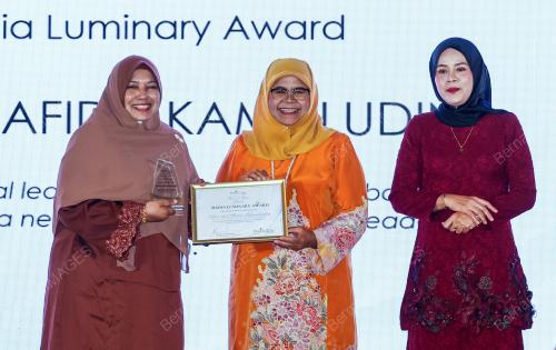 DATUK SERI DR MAIMUNAH MOHD SHARIF