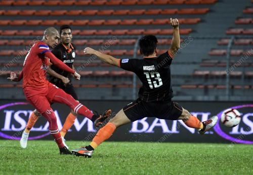 KL49_30042019_BOLA_BN201904227456