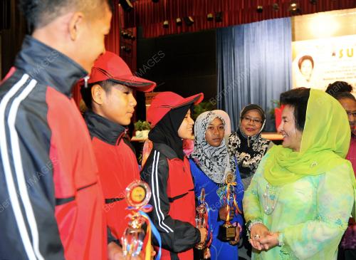KL49_30052012_ROSMAH