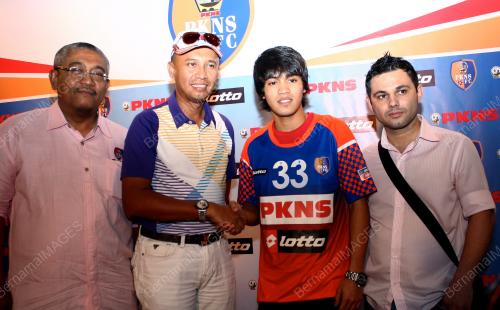 KL50_02022013_NAZMI_FAIZ_PKNS