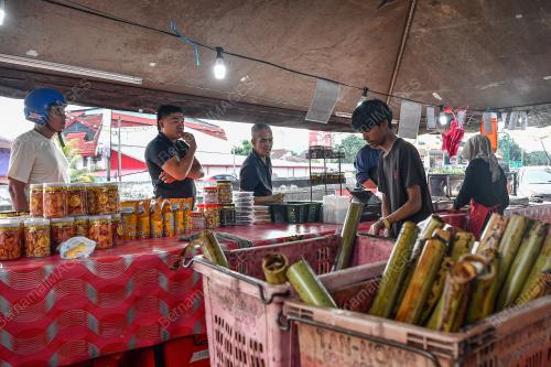 TINJAUAN JUALAN LEMANG