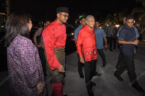 KL50_02052019_PM_BN201905018551