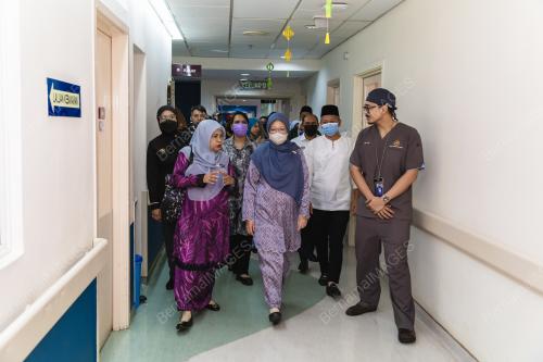 MENTERI WILAYAH LAWAT MANGSA
