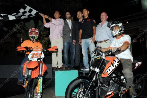 KL50_04092012_MOTO1
