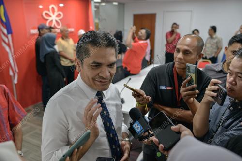 DATUK DR RADZI JIDIN