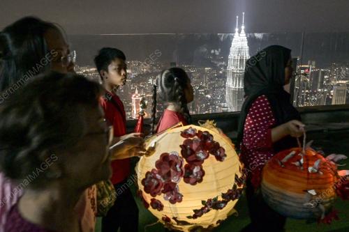 MID AUTUMN FESTIVAL LANTERN WALKABOUT