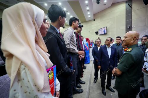 DATUK SERI MOHAMED KHALED NORDIN