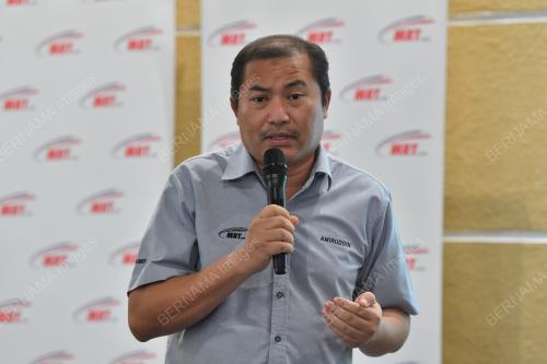DATUK AMIRUDDIN MAARIS