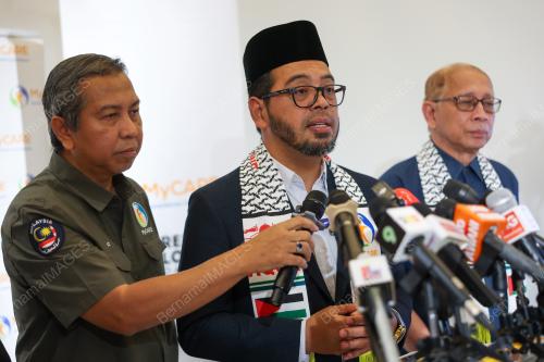SENATOR DR. ZULKIFLI HASAN