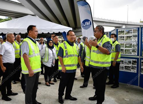 DATUK SERI ALEXANDER NANTA LINGGI