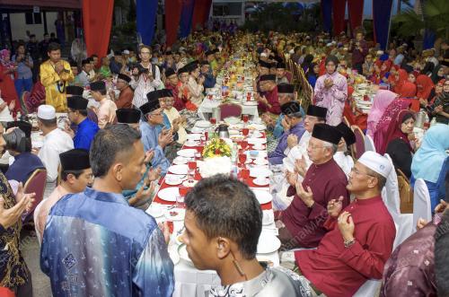 KL50_09072015_PM_BERBUKA