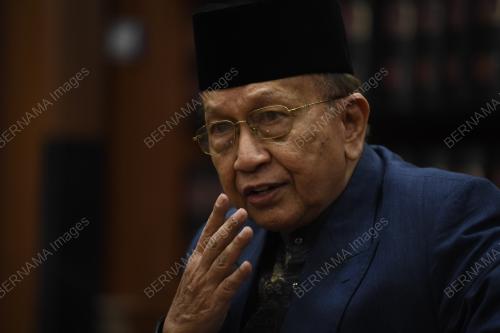 TAN SRI DR RAIS YATIM