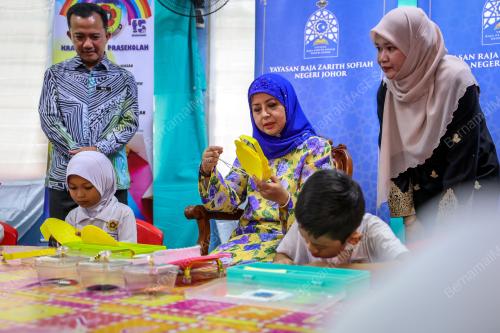 RAJA ZARITH SOFIAH
