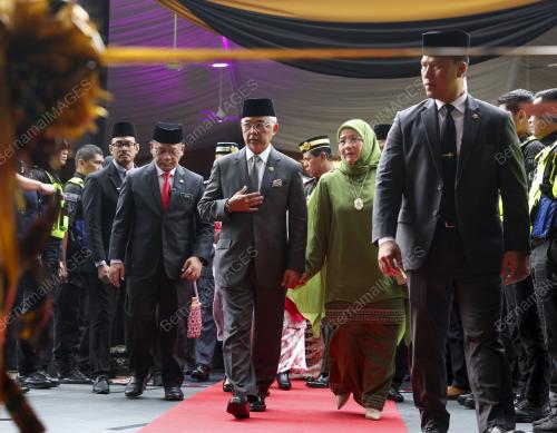 AL-SULTAN ABDULLAH RI'AYATUDDIN AL-MUSTAFA BILLAH SHAH