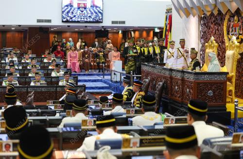 ISTIADAT PEMBUKAAN PENGGAL KEDUA PARLIMEN KE-15